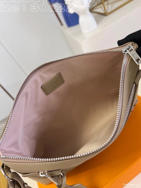 Frstbag ru VUITTON LOUIS POUCH IPAD 0805